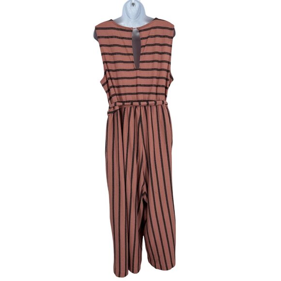 Torrid Textured Knit Culotte Jumpsuit With Tie Waist & Keyhole Back Size 3X - Picture 3 of 11